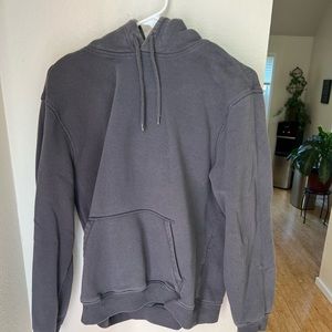 gray hoodie